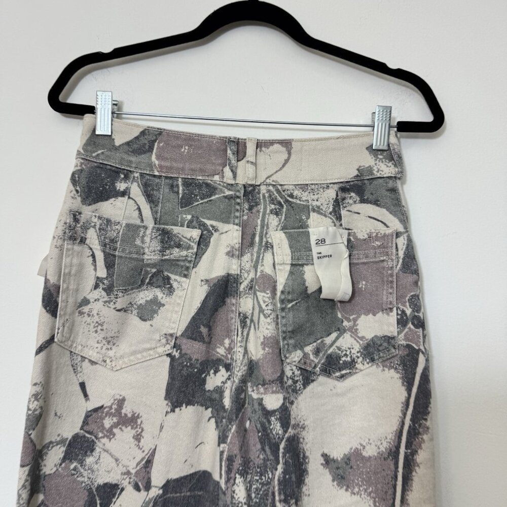 Pilcro Gray and Cream Abstract Women's Flare Jeans - Picture 8 of 12